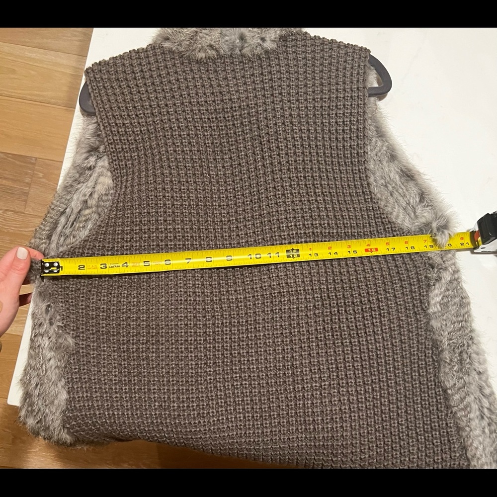 Grey Rabbit Fur Vest - Picture 5 of 5